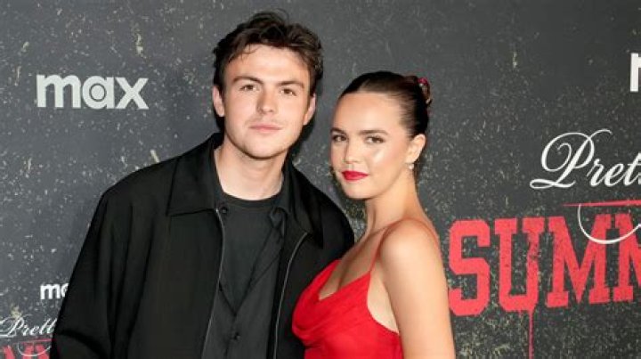 Are bailee and blake dating?