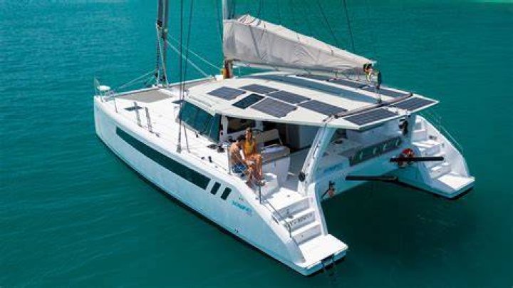 Are catamarans more stable than monohulls?
