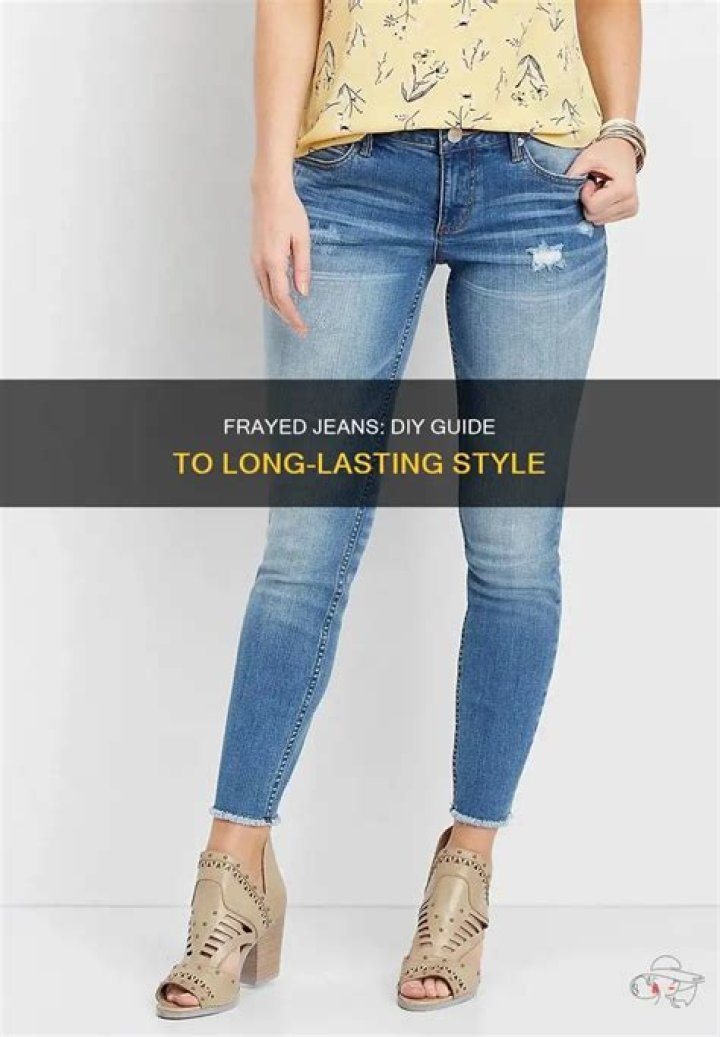 Are frayed jeans still in style?