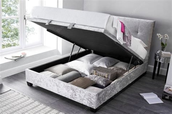 Are ottoman beds flat packed?