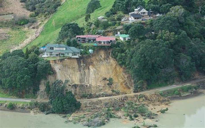 Are some houses uninsurable?