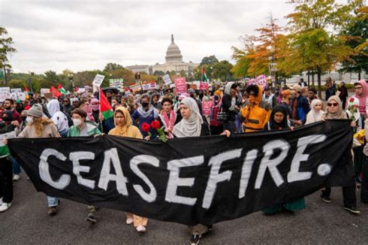 Are truce and ceasefire the same?