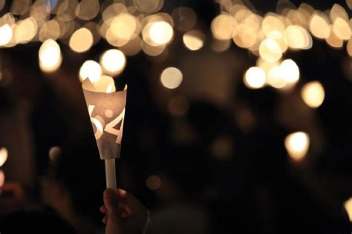At does vigil mean?