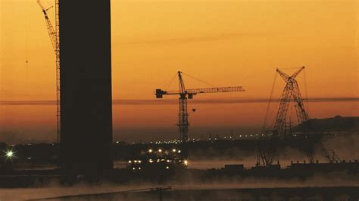 Can a contractor terminate a jct contract?