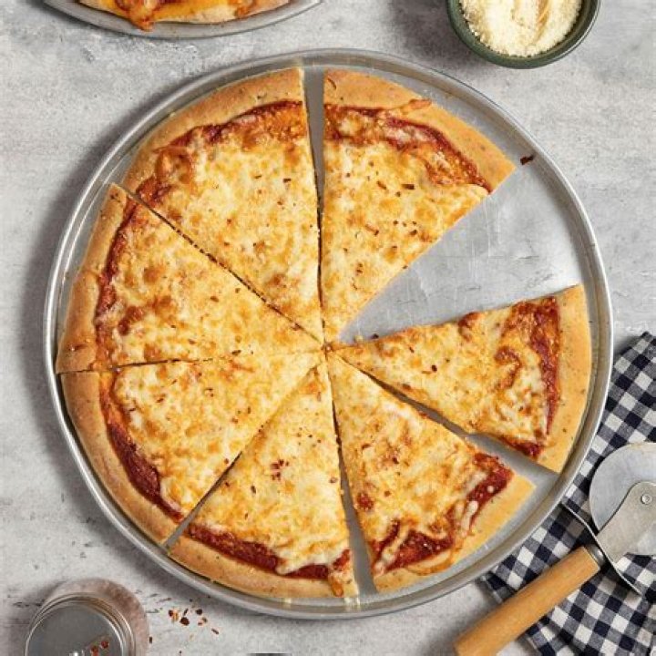 Can i use emmental cheese for pizza?