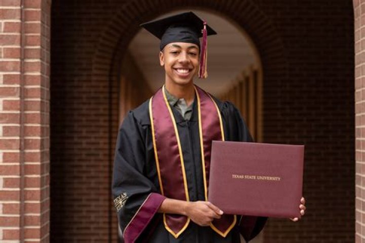 Can you get a bachelors at a community college?