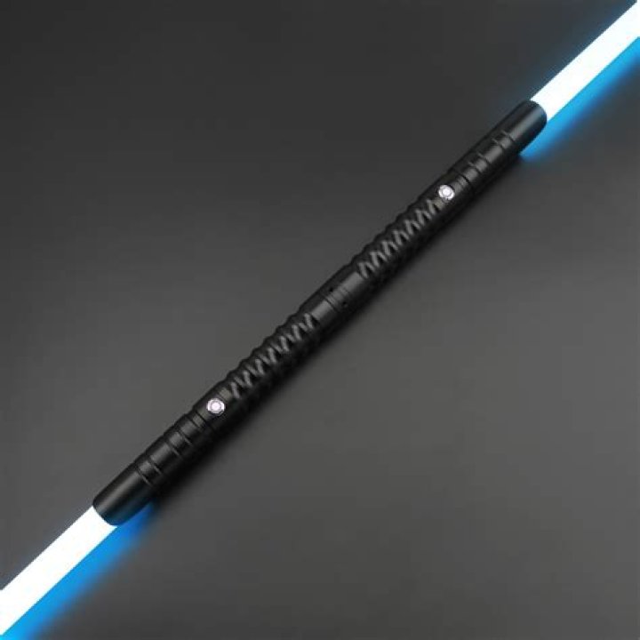 Can you have a double bladed lightsaber?