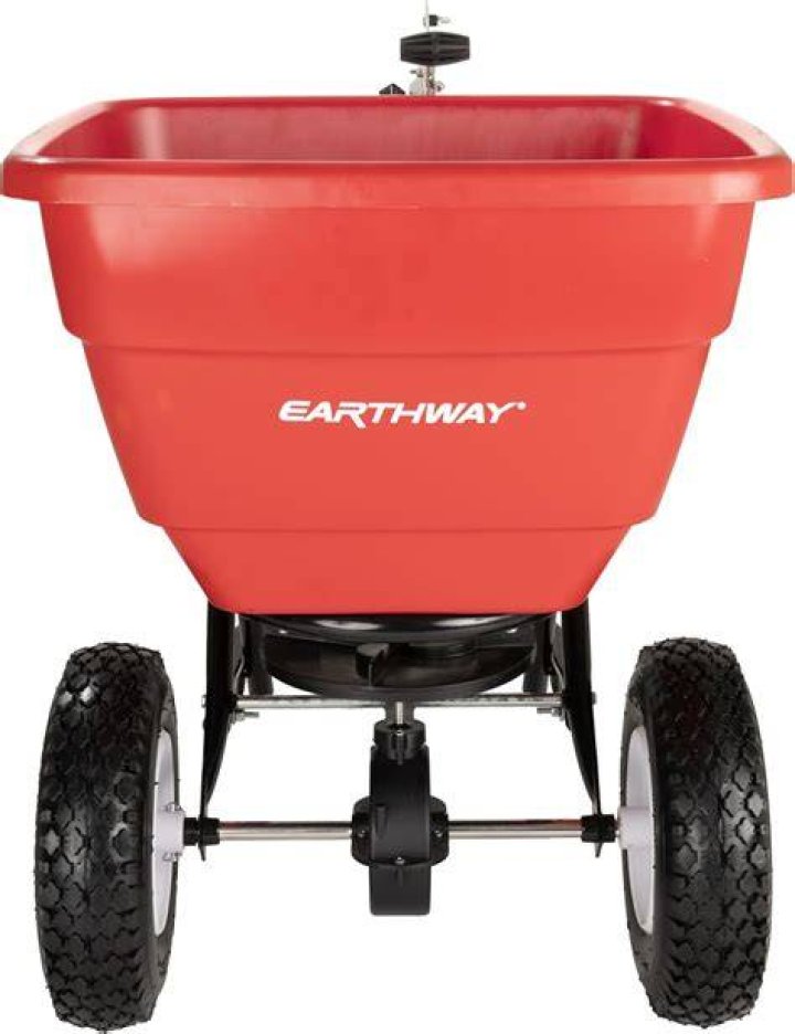Can you spread topsoil with a broadcast spreader?