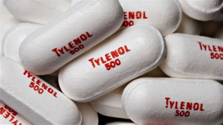 Can you take tylenol with prednisone?