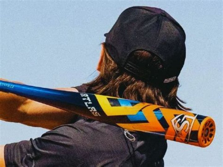 Can you use a baseball bat for softball?