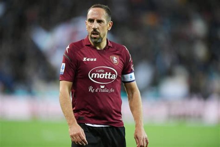 Did franck ribery retire?