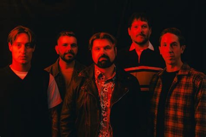 Did silverstein get a new singer?