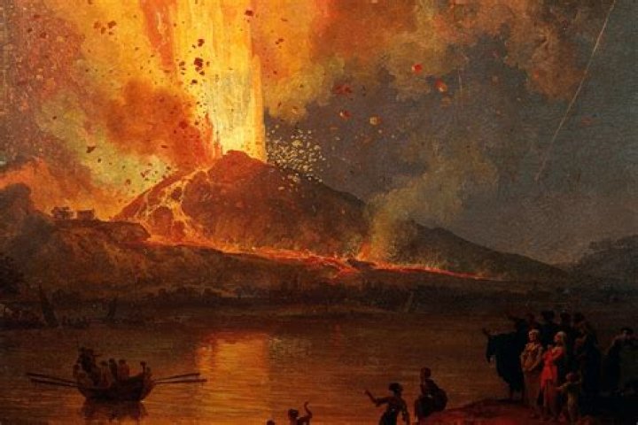 Did vesuvius erupt in 2020?