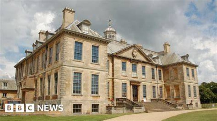 Do i need to book belton house?