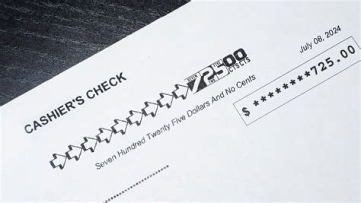 Does a cashier's check expire?