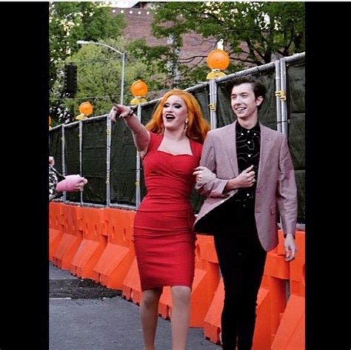 Does jinkx monsoon have a boyfriend?