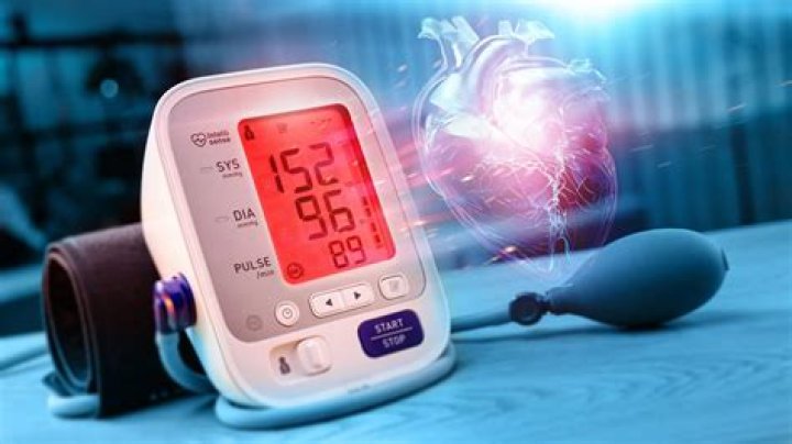 Does phenylephrine bitartrate raise blood pressure?
