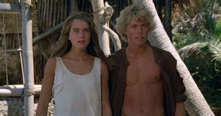 Does richard and emmeline die blue lagoon?