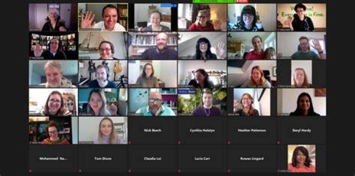 Does zoom webinar mute attendees?