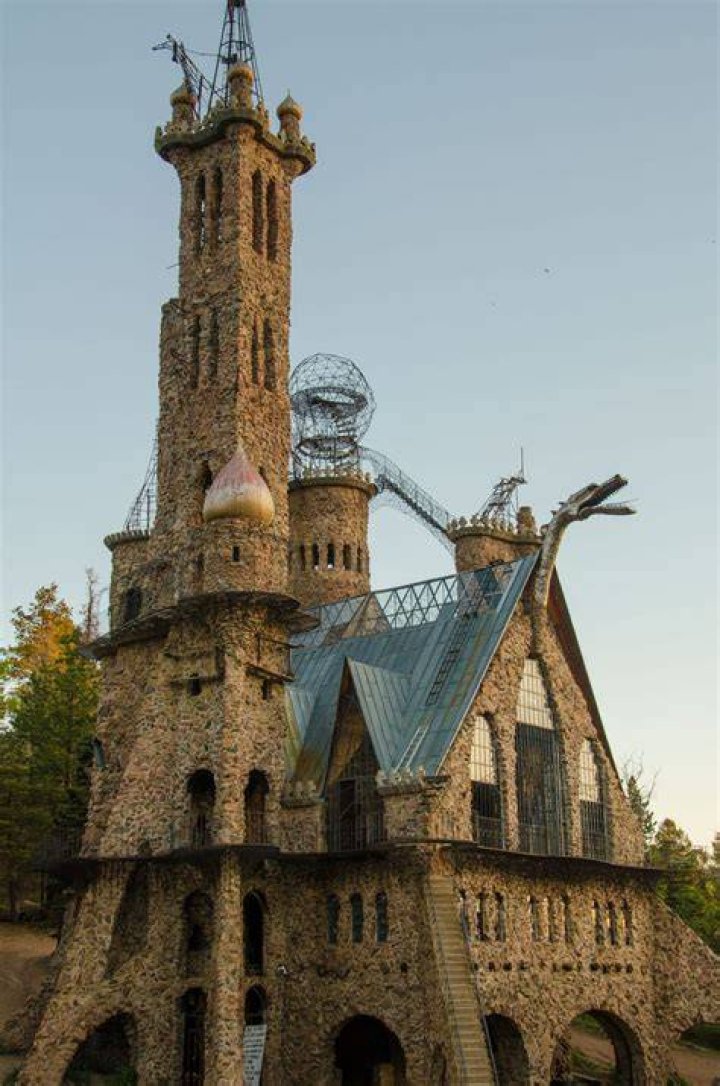Has anyone died at bishops castle?