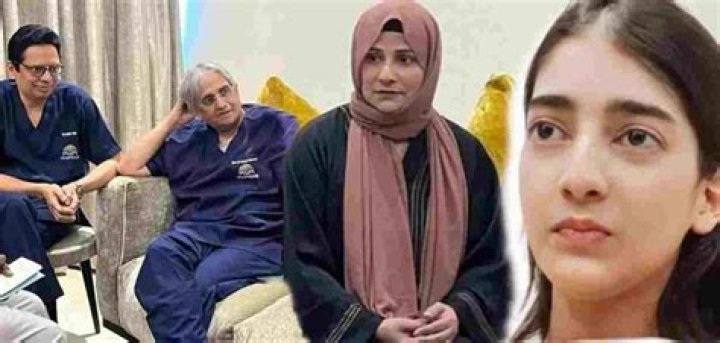 Has ayesha left doctors?