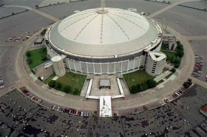Has the houston astrodome been torn down?