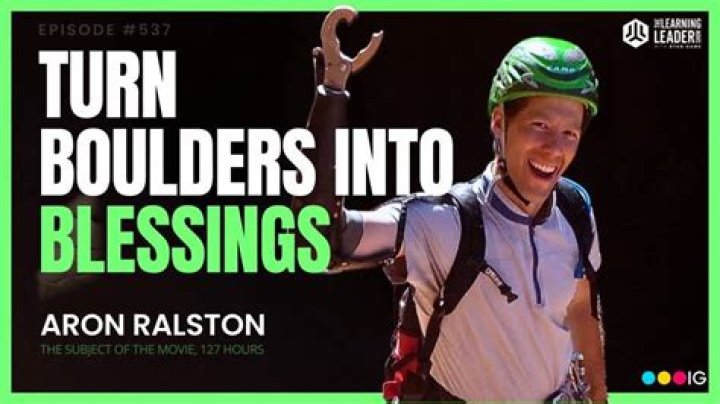 How did aron ralston break his arm?