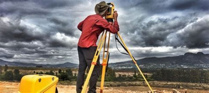 How much does land surveying cost?