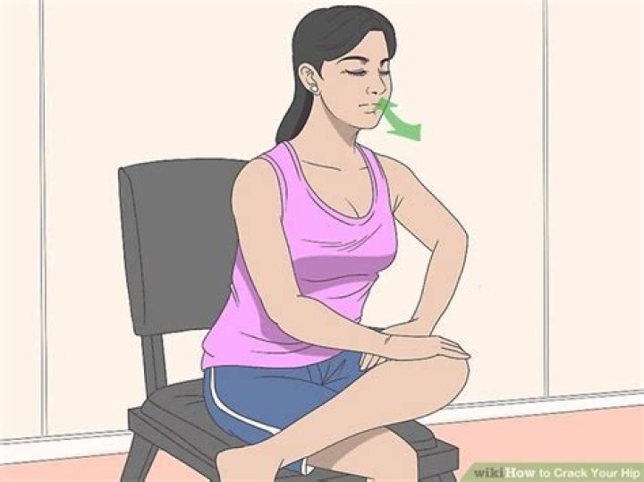How to crack your hip?