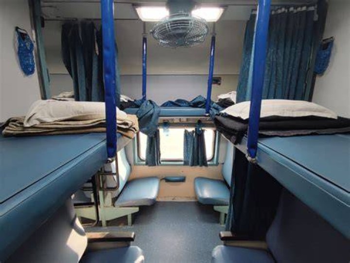How to split sleeper berth?