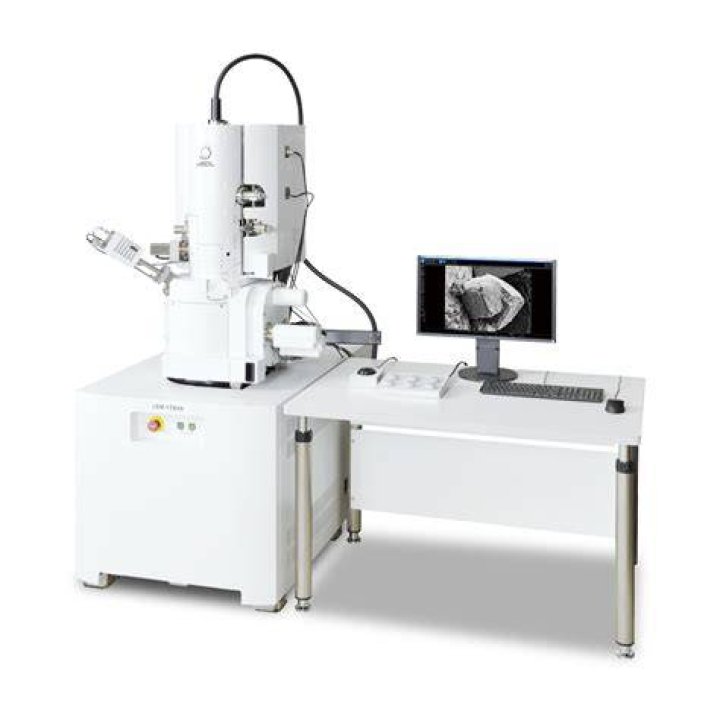 In an electron microscope the resolution that can be achieved?