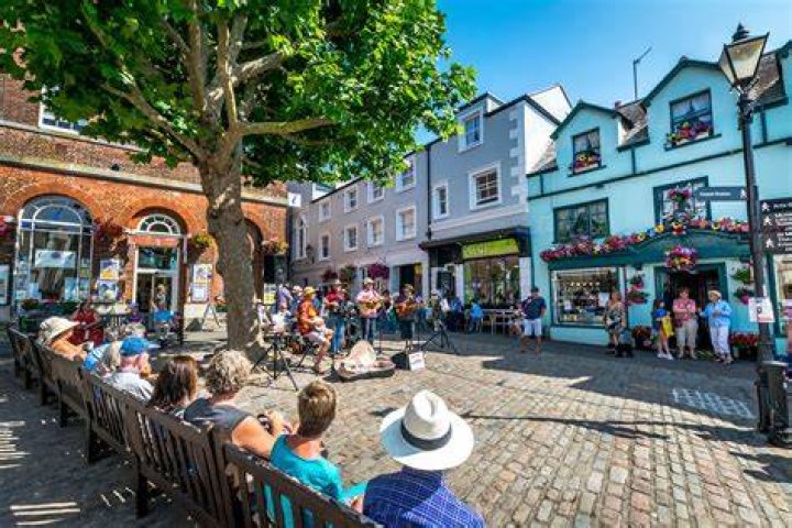 Is bridport in dorset?
