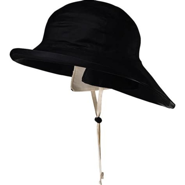 Is sou'wester a hat?
