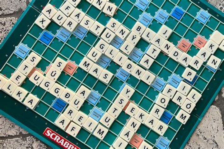 Is trove a scrabble word?