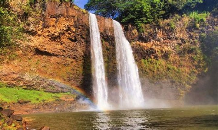 Is waterfalls about hiv?