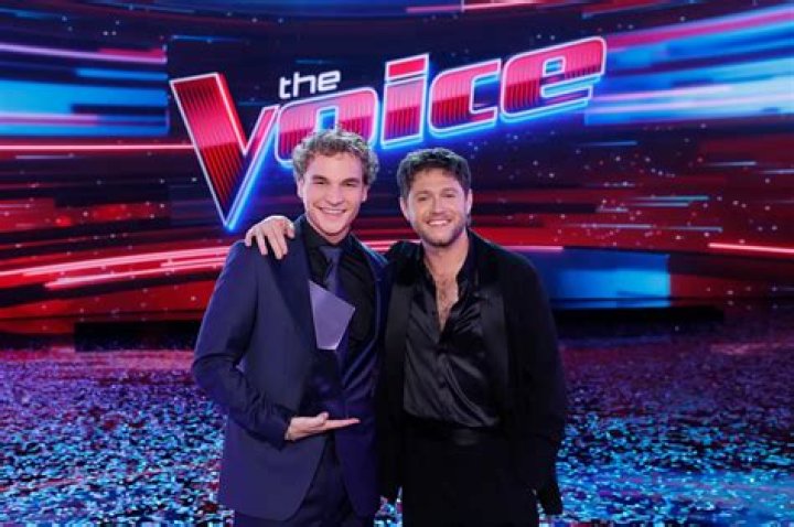 Should carter have won the voice?