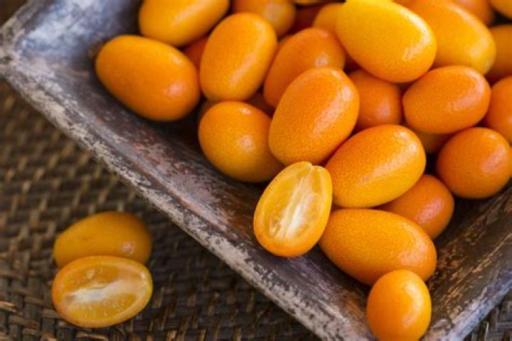 Should one eat kumquats?