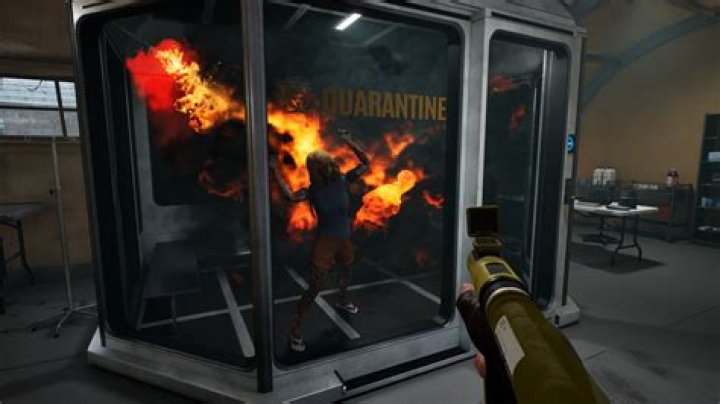 Should secondary contact quarantine?