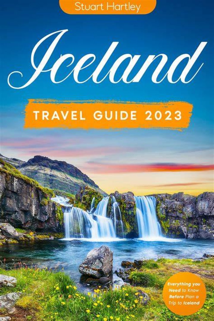 Should you book iceland tours in advance?
