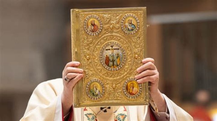 What does diaconate mean in greek?