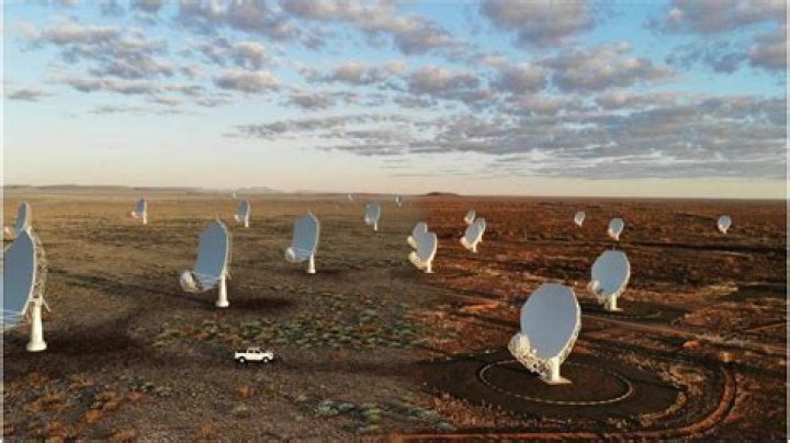 What is the square kilometre array?