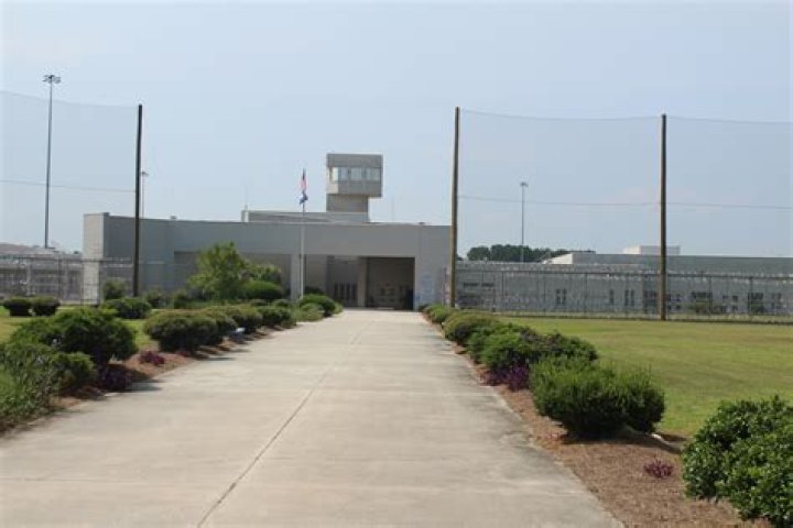 What prison is in ridgeland?