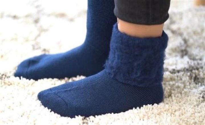Whats the warmest socks?