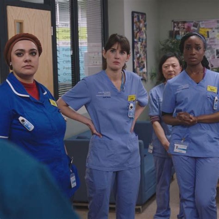 When did simon maccorkindale leave casualty?