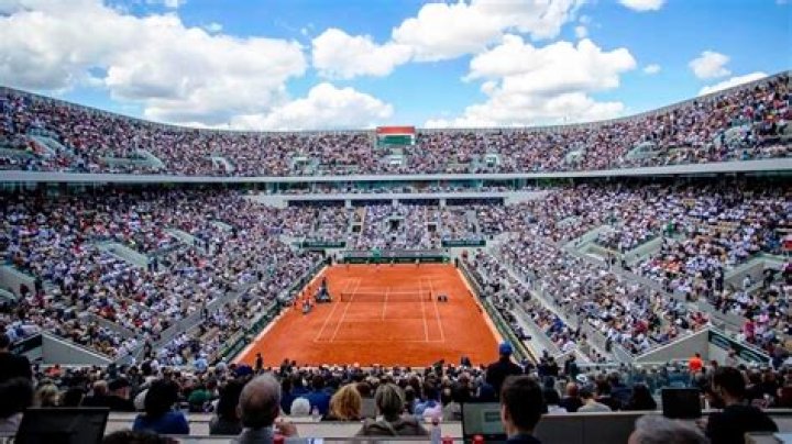 When does roland garros start?