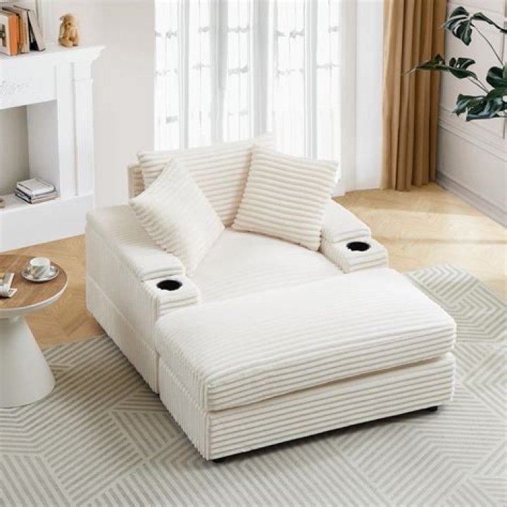When was chaise longues invented?