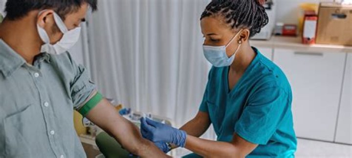 Where do phlebotomist work?