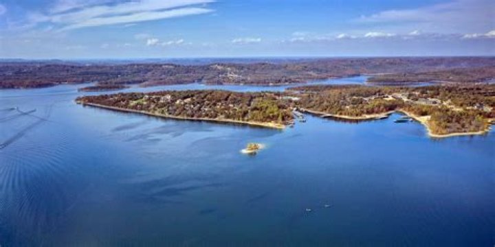 Where is redcrest lake?