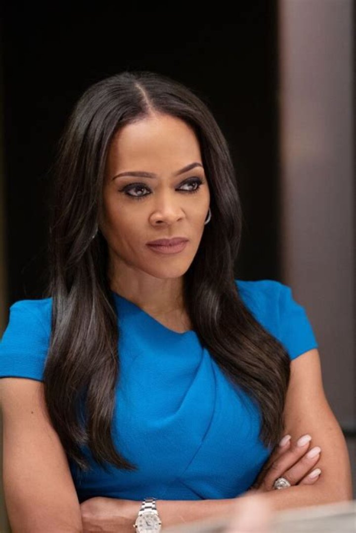 Where is robin givens?