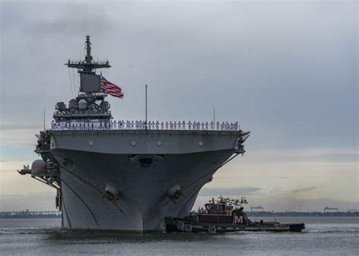 Where is the uss kearsarge right now?